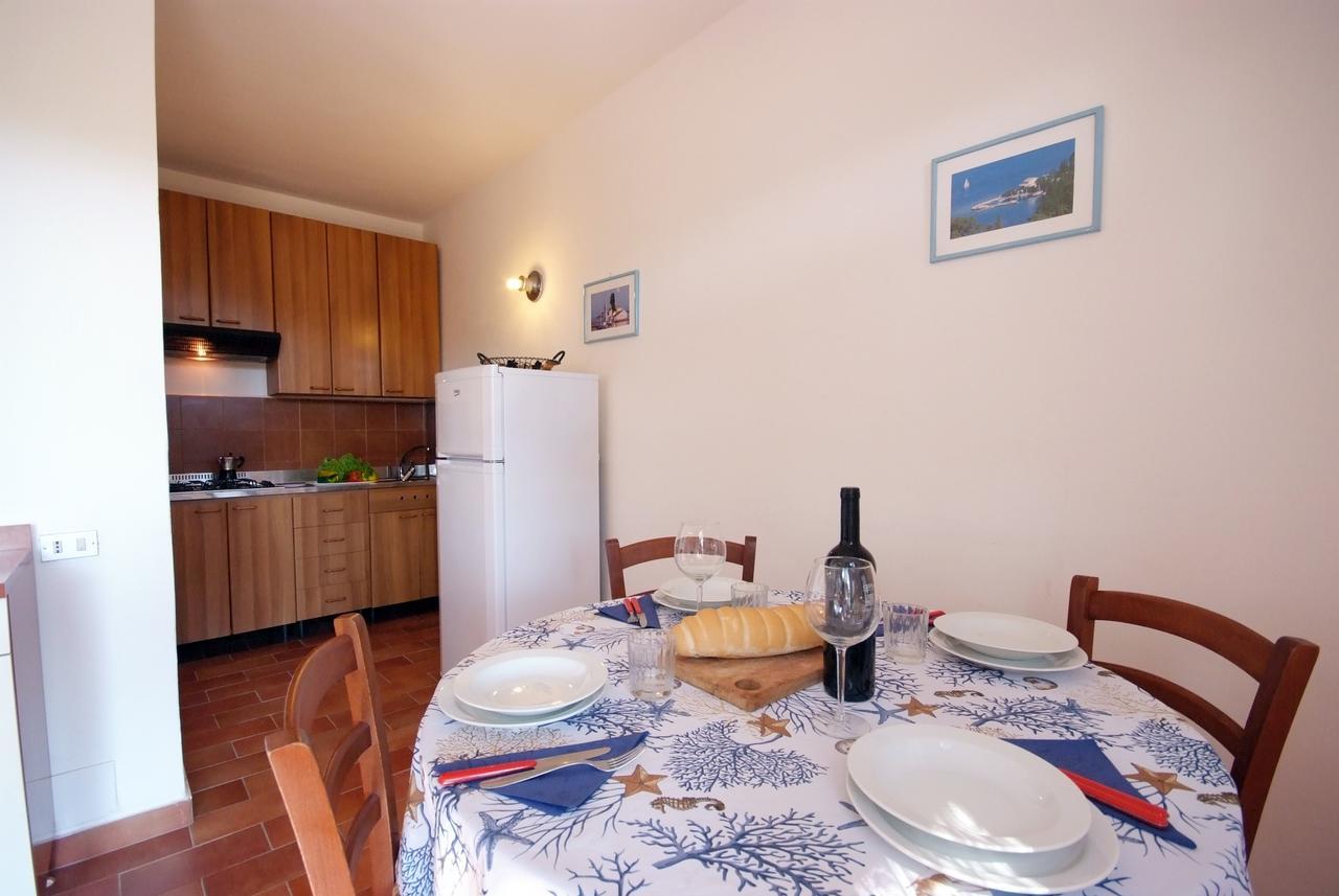 Residence Sud Est Порт-Аццурро Экстерьер фото