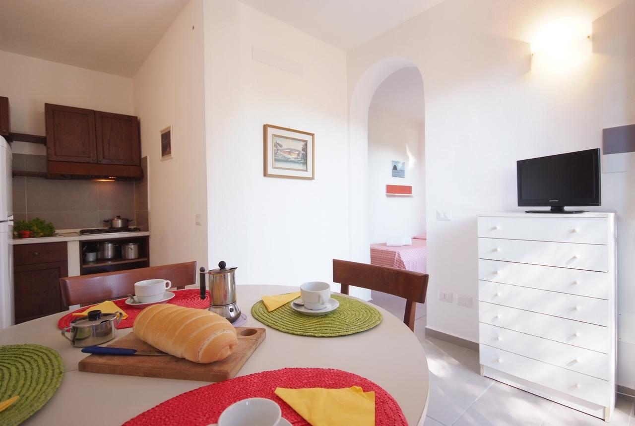 Residence Sud Est Порт-Аццурро Экстерьер фото